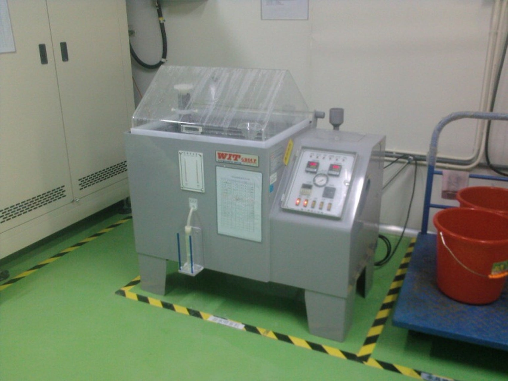 Salt spray chamber used for corrosion resistance testing